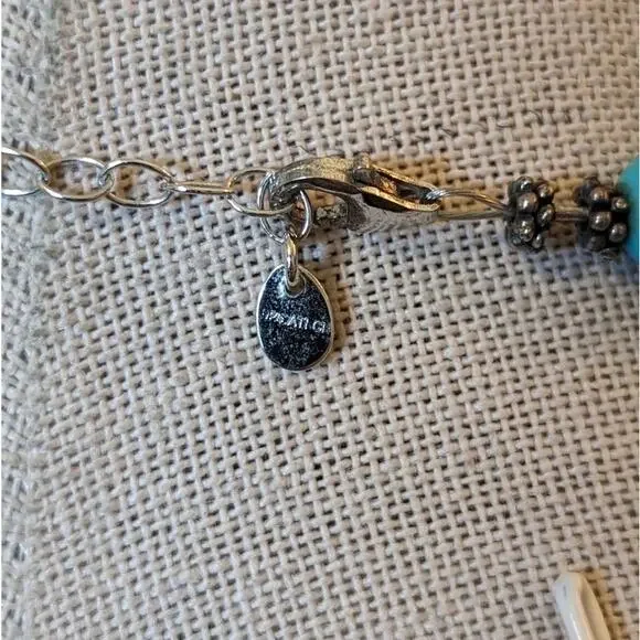 Turquoise Color Howlite Bead Choker Necklace - Picture 4 of 5